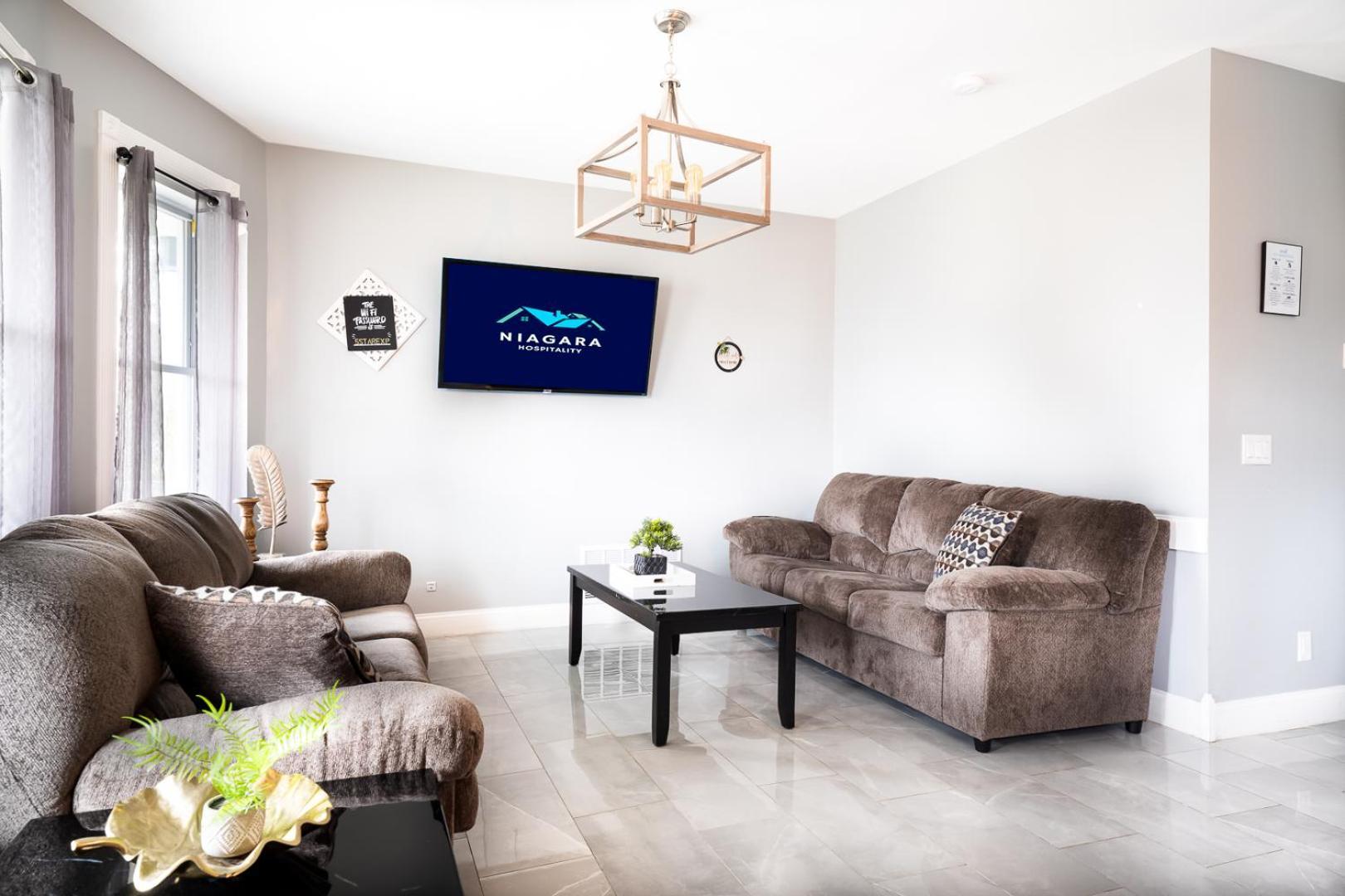 Large-Group Ready 8Br Home Near Niagara Falls & Casino Экстерьер фото
